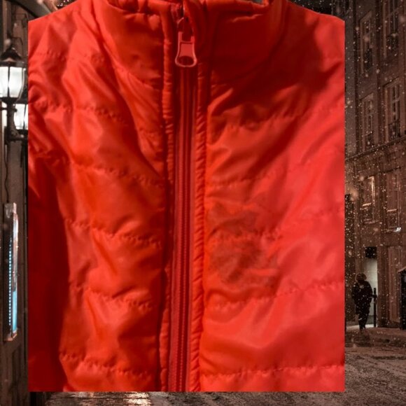 Layer 8 Lightweight Puffer Sleeveless Vest - Picture 9 of 12